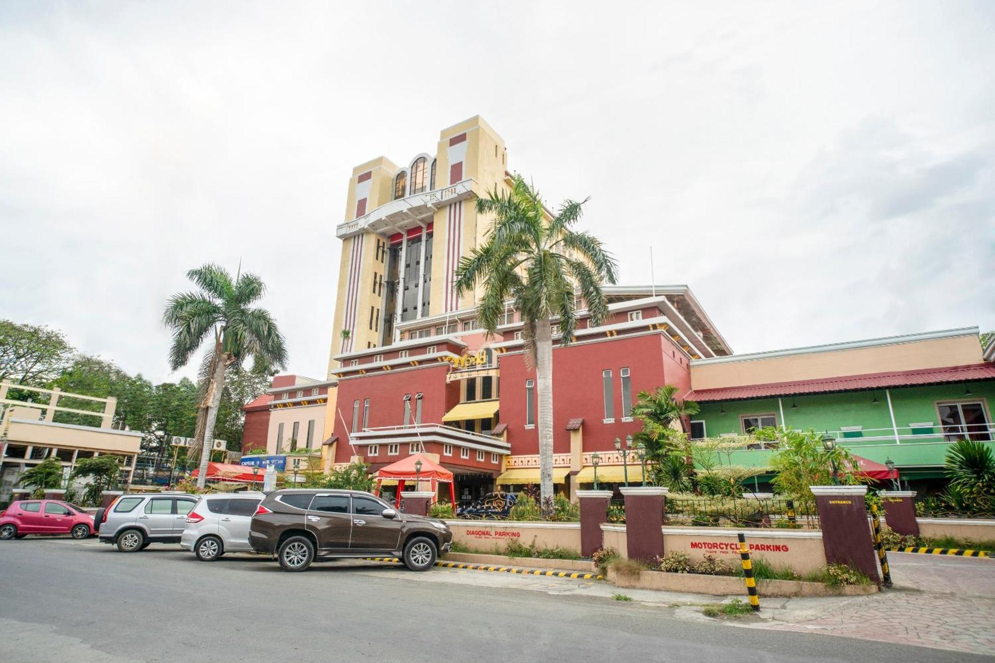 Capital O 460 World Palace Hotel Davao Exterior foto